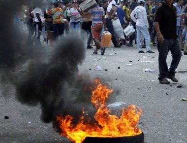 Έκκληση του προέδρου της Βουλής της Βενεζουέλας σε επανάσταση